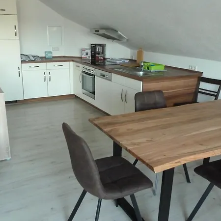 公寓 Haus Bergblick 1 *